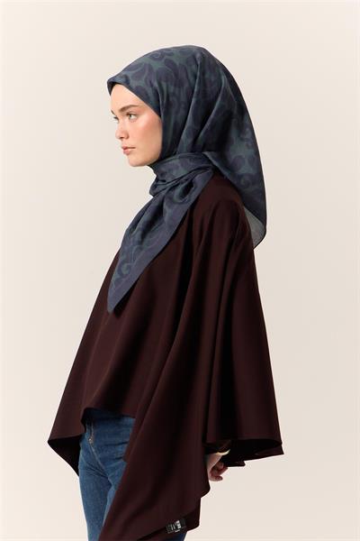 Viskon Karışımlı Velora Eşarp Petrol Yeşili-Petro Mavisi Desenli İnce Dokulu Dökümlü 90x90