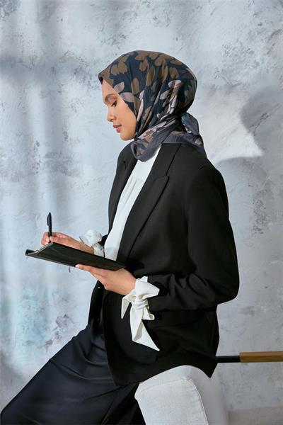 Viskon Velora Karışımlı Eşarp Antrasit-Koyu Lacivert Tonlu Desenli Tok Duruşlu 90x90