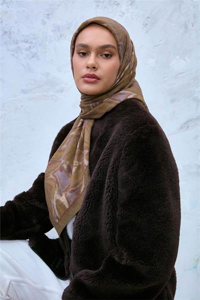 Viskon Velora Eşarp Kına Yeşili-Olive Desenli Tok Duruşlu Kaymaz Dokulu 90x90