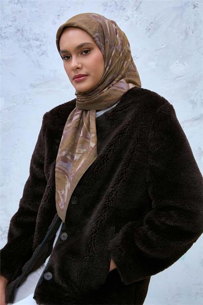 Viskon Velora Eşarp Kına Yeşili-Olive Desenli Tok Duruşlu Kaymaz Dokulu 90x90