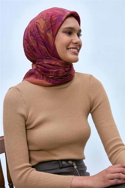 Viskon Velora Eşarp Karamel-Erguvan Tonlu Desenli Tok Duruşlu Kaymaz 90x90