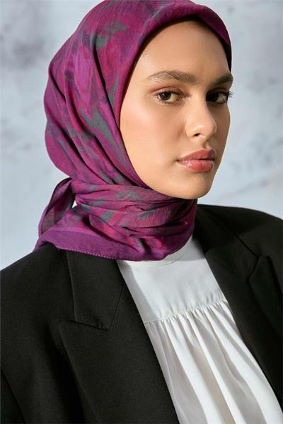 Viskon Velora Eşarp Erguvan-Violet Tonlu Desenli Tok Duruşlu Kaymaz 90x90