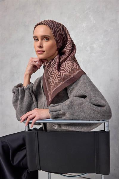 Viskon Velora Eşarp Dört Mevsim Zincir Desen Acı Kahve 90x90