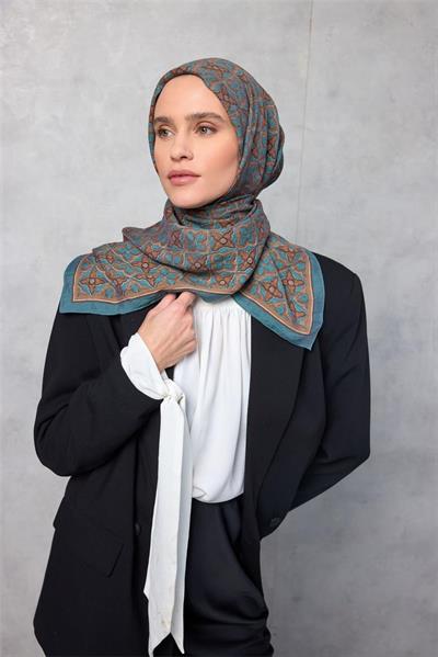 Viskon Velora Eşarp Yonca Desenli Petrol Mavisi Tok Duruşlu 90x90