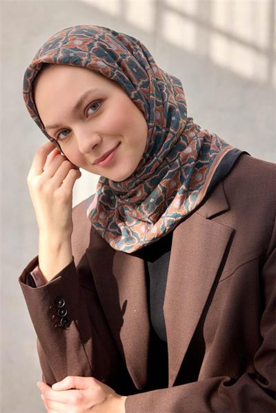 Viskon Velora Eşarp Yonca Desenli Petrol Yeşili Tok Duruşlu 90x90