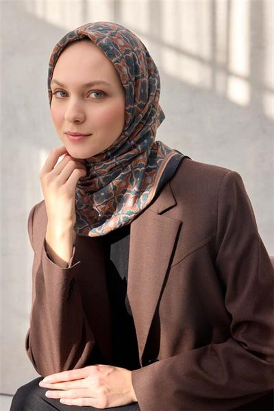 Viskon Velora Eşarp Yonca Desenli Petrol Yeşili Tok Duruşlu 90x90