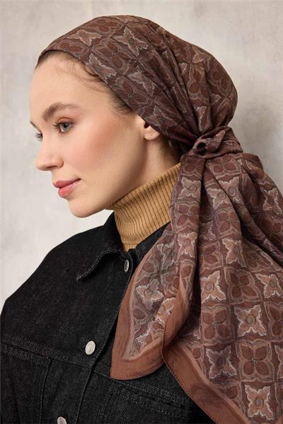 Viskon Velora Eşarp Kakao Yonca Desenli Tok Duruşlu 90x90