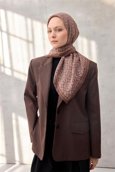 Viskon Velora Eşarp Pudra Vizon Yonca Desenli Tok Duruşlu 90x90