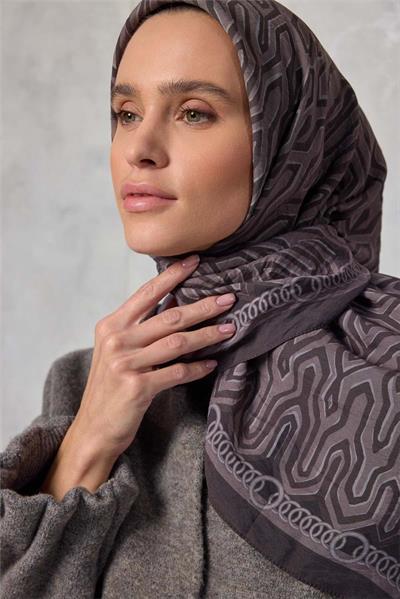Viskon Velora Eşarp Dört Mevsim Zincir Desen Füme 90x90