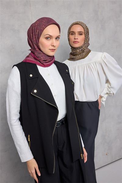 Viskon Velora Eşarp Yonca Desenli Magenta Tok Duruşlu Dört Mevsim 90x90