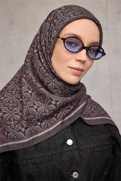 Viskon Velora Eşarp Koyu Füme Yonca Desenli Tok Duruşlu 90x90
