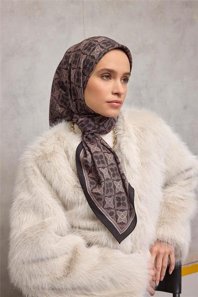 Viskon Velora Eşarp Siyah Acı Kahve Yonca Desenli Tok Duruşlu 90x90