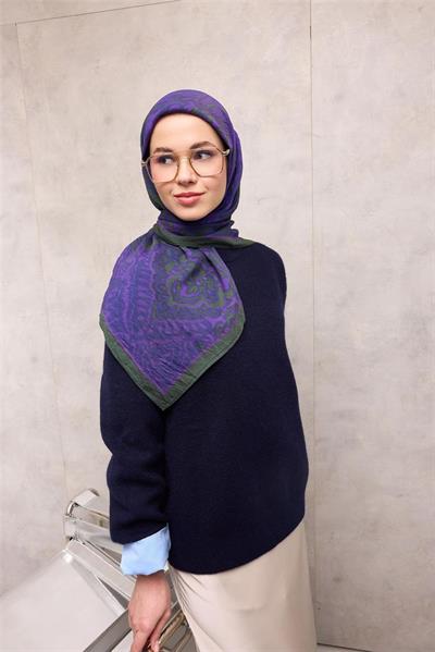 Viskon Velora Eşarp Koyu Mor Antik Desenli Tok Duruşlu 90x90