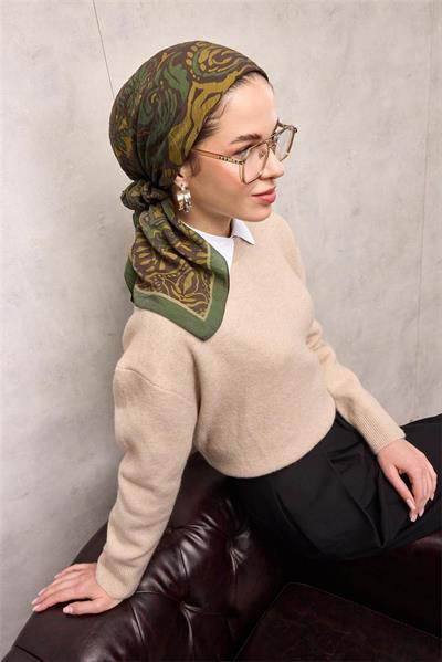 Viskon Velora Eşarp Yeşil Antik Desenli Tok Duruşlu 90x90