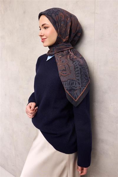 Viskon Velora Eşarp Koyu Lacivert Antik Desenli Tok Duruşlu 90x90