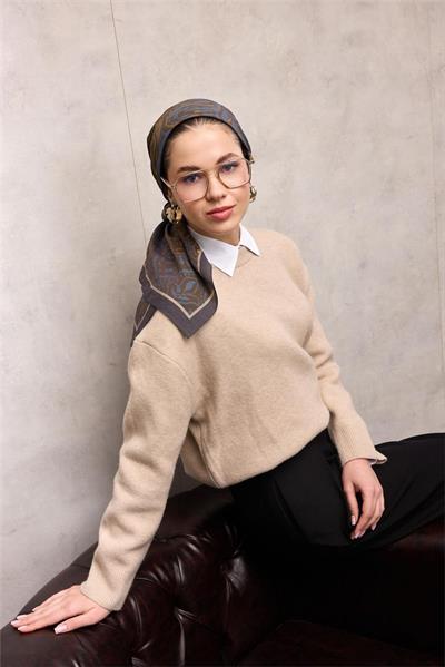 Viskon Velora Eşarp Koyu Indigo Antik Desenli Tok Duruşlu 90x90