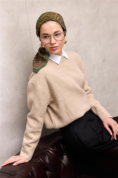 Viskon Velora Eşarp Yeşil Antik Desenli Tok Duruşlu 90x90