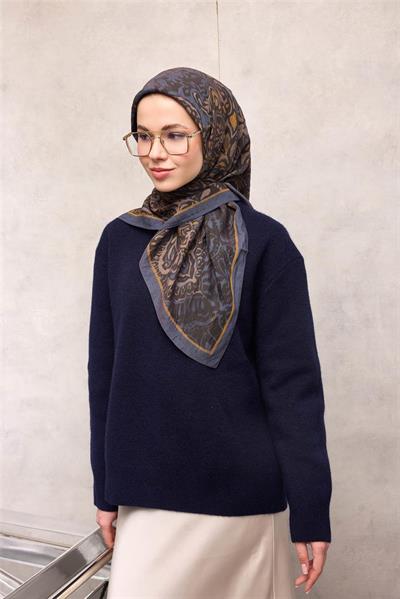Viskon Velora Eşarp Koyu Mavi Antik Desenli Tok Duruşlu 90x90