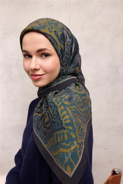 Viskon Velora Eşarp Lacivert Antik Desenli Tok Duruşlu 90x90