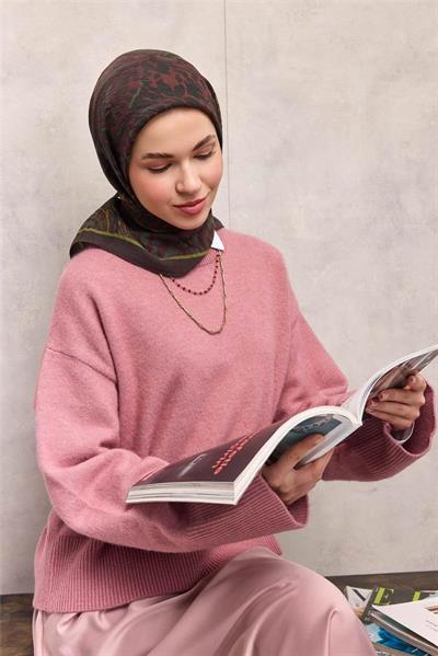 Viskon Velora Eşarp Acı Kahve Antik Desenli Tok Duruşlu 90x90