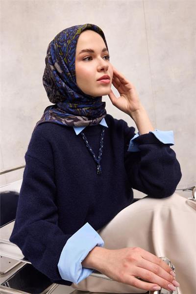 Viskon Velora Eşarp Gece Mavisi Antik Desenli Tok Duruşlu 90x90