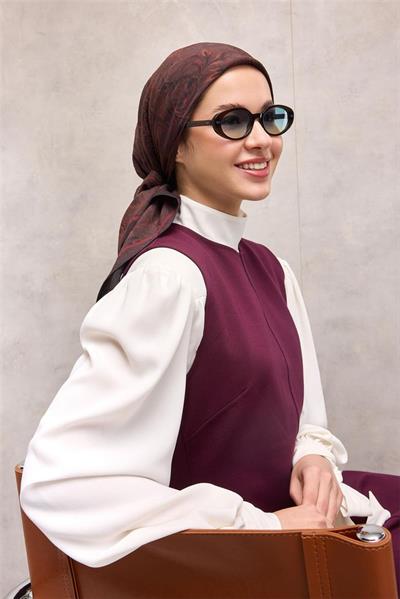 Viskon Velora Eşarp Mürdüm-Vişne Tonlu Barok Floral Desenli Tok Duruşlu 90x90