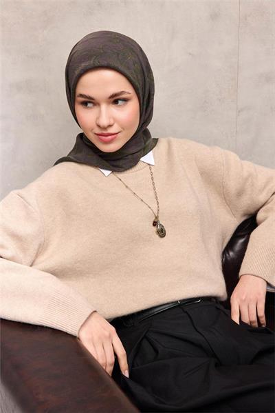 Viskon Velora Eşarp Asker Yeşili Floral Desenli Tok Duruşlu 90x90