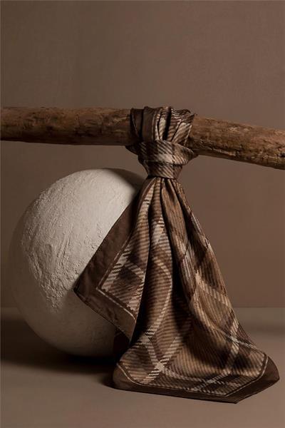 Viskon Velora Eşarp Sütlü Kahve Ekose Desenli Tok Duruşlu Kaymaz 90x90