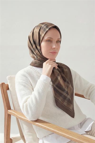 Viskon Velora Eşarp Sütlü Kahve Ekose Desenli Tok Duruşlu Kaymaz 90x90