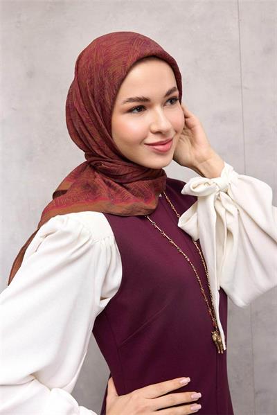 Viskon Velora Eşarp Tarçın Labirent Desenli Tok Duruşlu Kaymaz 90x90