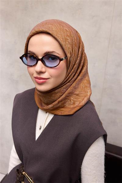 Viskon Velora Eşarp Nergis Labirent Desenli Tok Duruşlu Kaymaz 90x90