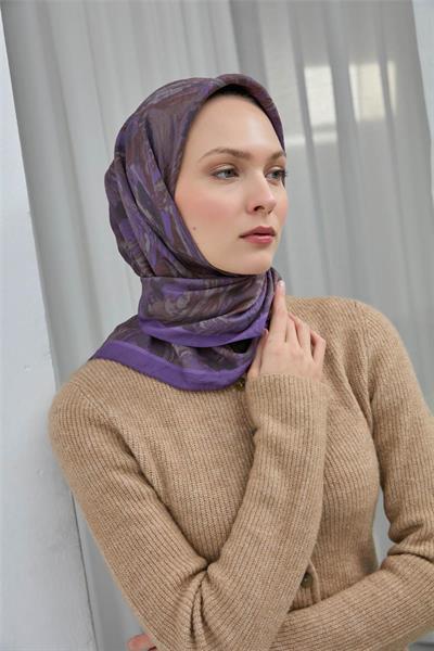 Viskon Velora Eşarp Eflatun Desenli Yumuşak Dokulu Tok Duruşlu 90x90