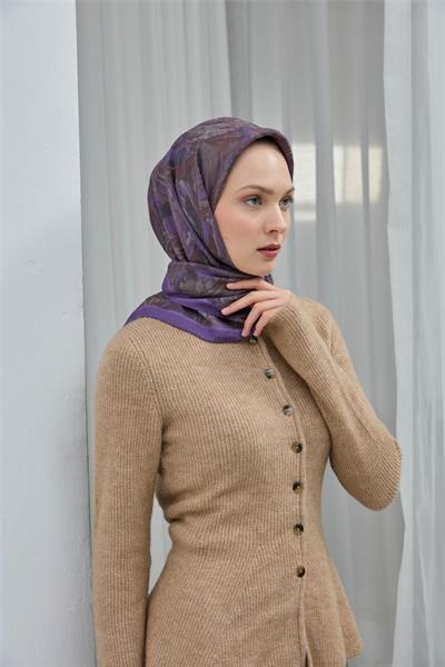 Viskon Velora Eşarp Eflatun Desenli Yumuşak Dokulu Tok Duruşlu 90x90