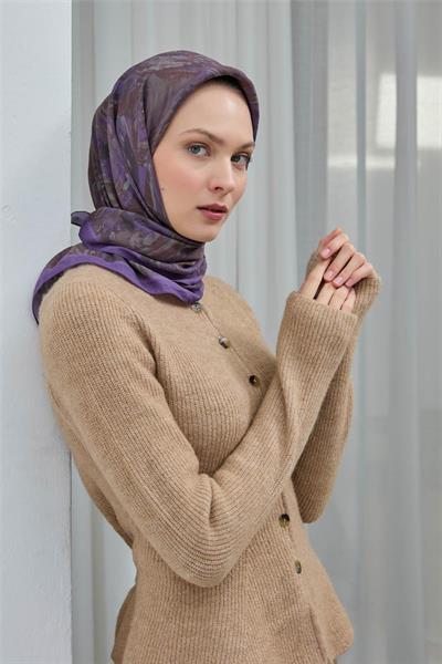 Viskon Velora Eşarp Eflatun Desenli Yumuşak Dokulu Tok Duruşlu 90x90
