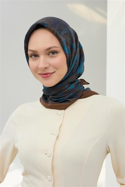 Viskon Velora Eşarp Kahverengi Lacivert Gök Mavi Desenli Yumuşak Dokulu Tok Duruşlu 90x90