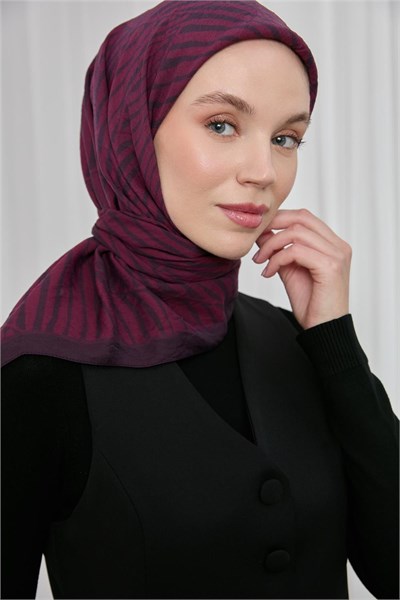 Viskon Velora Eşarp Koyu Mor Şarabi Çizgili Hafif Dökümlü 90X90