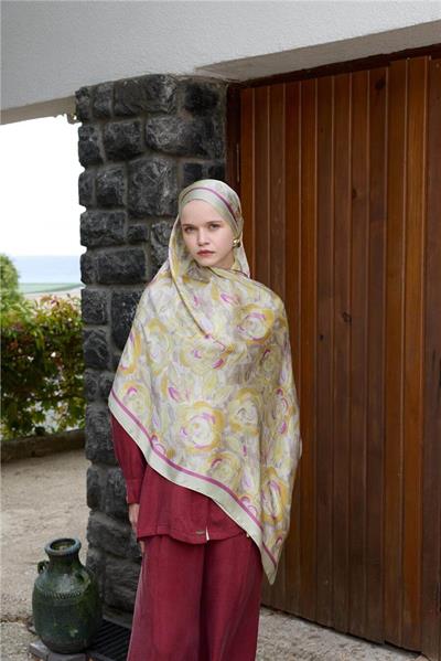 Winter Bloom Collection Hint İpek Şal 5014-10025