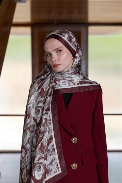 Winter Bloom Hint İpek Şal 5014