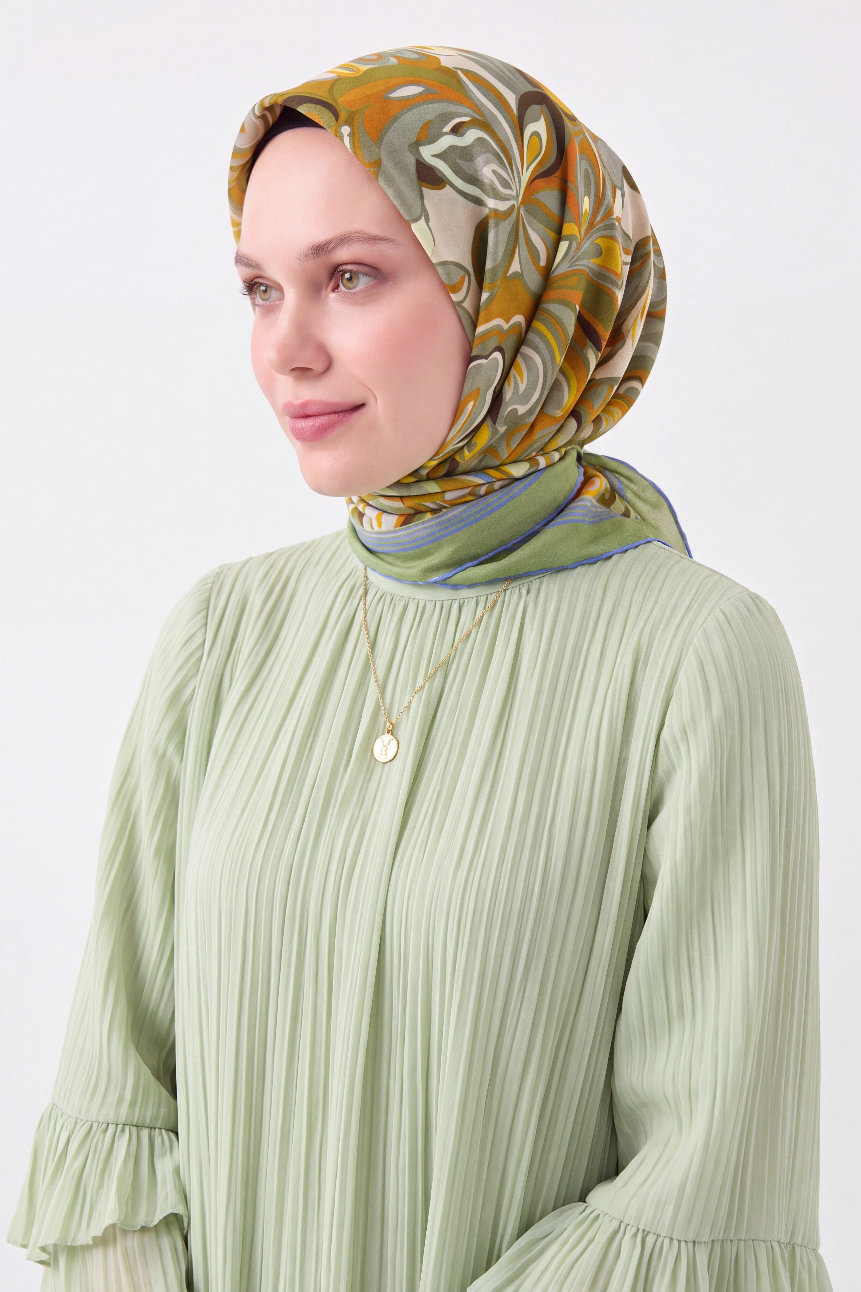 161038-09Velora Eşarp Aura Floral Fıstık Yeşili