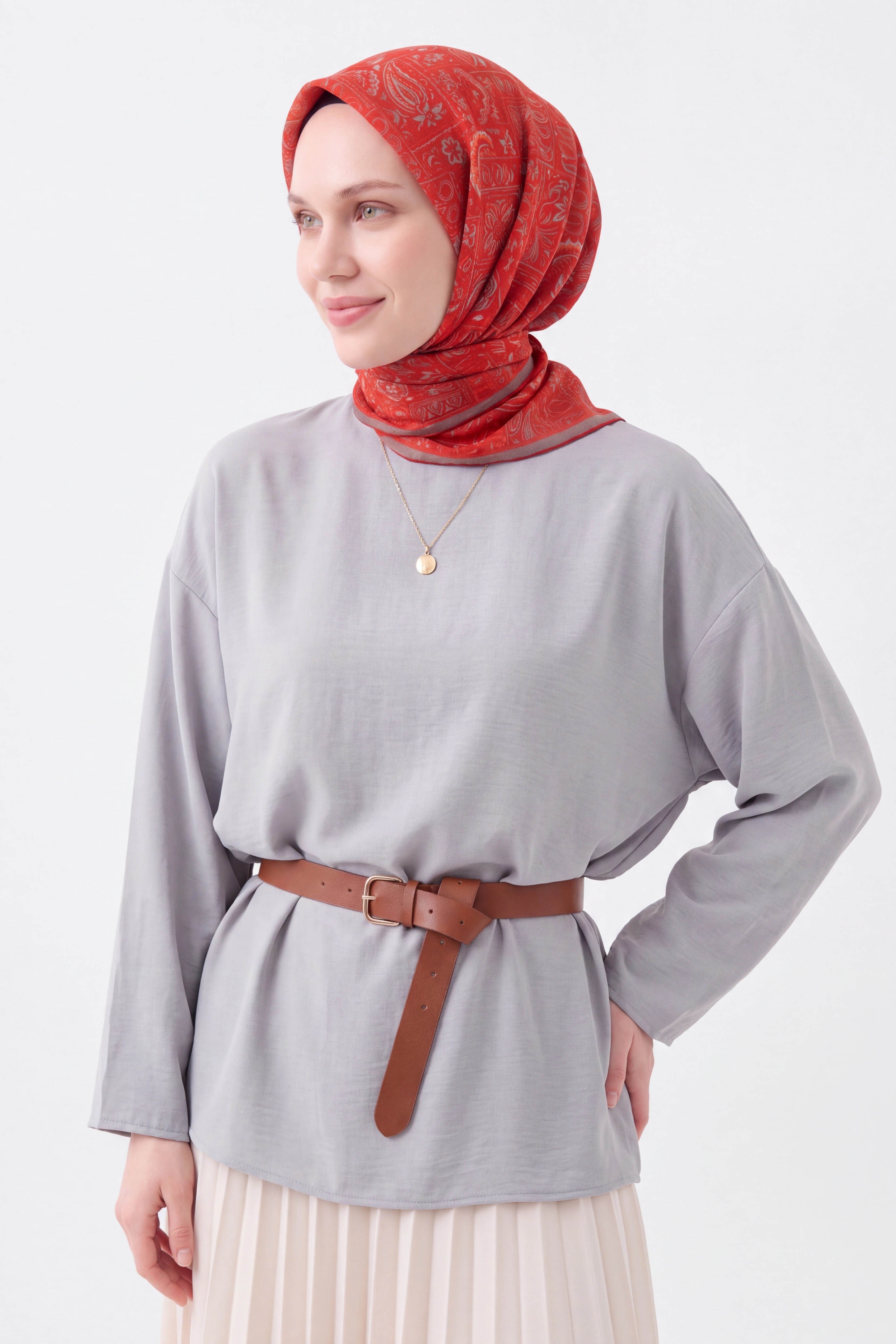 73165-20Soft Eşarp Etnik Kırmızı