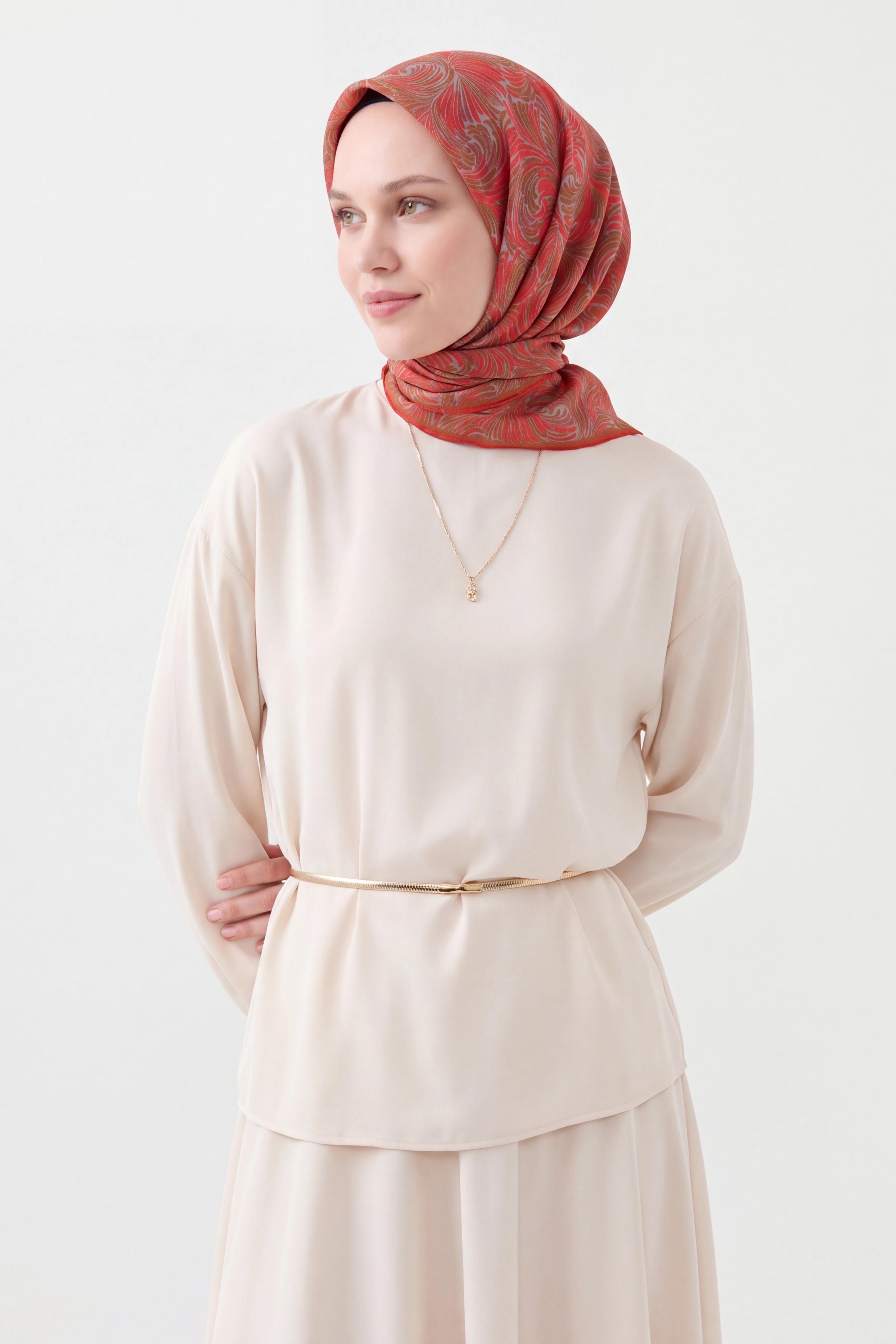 73167-21Soft Eşarp Vintage Flow Narçiçeği