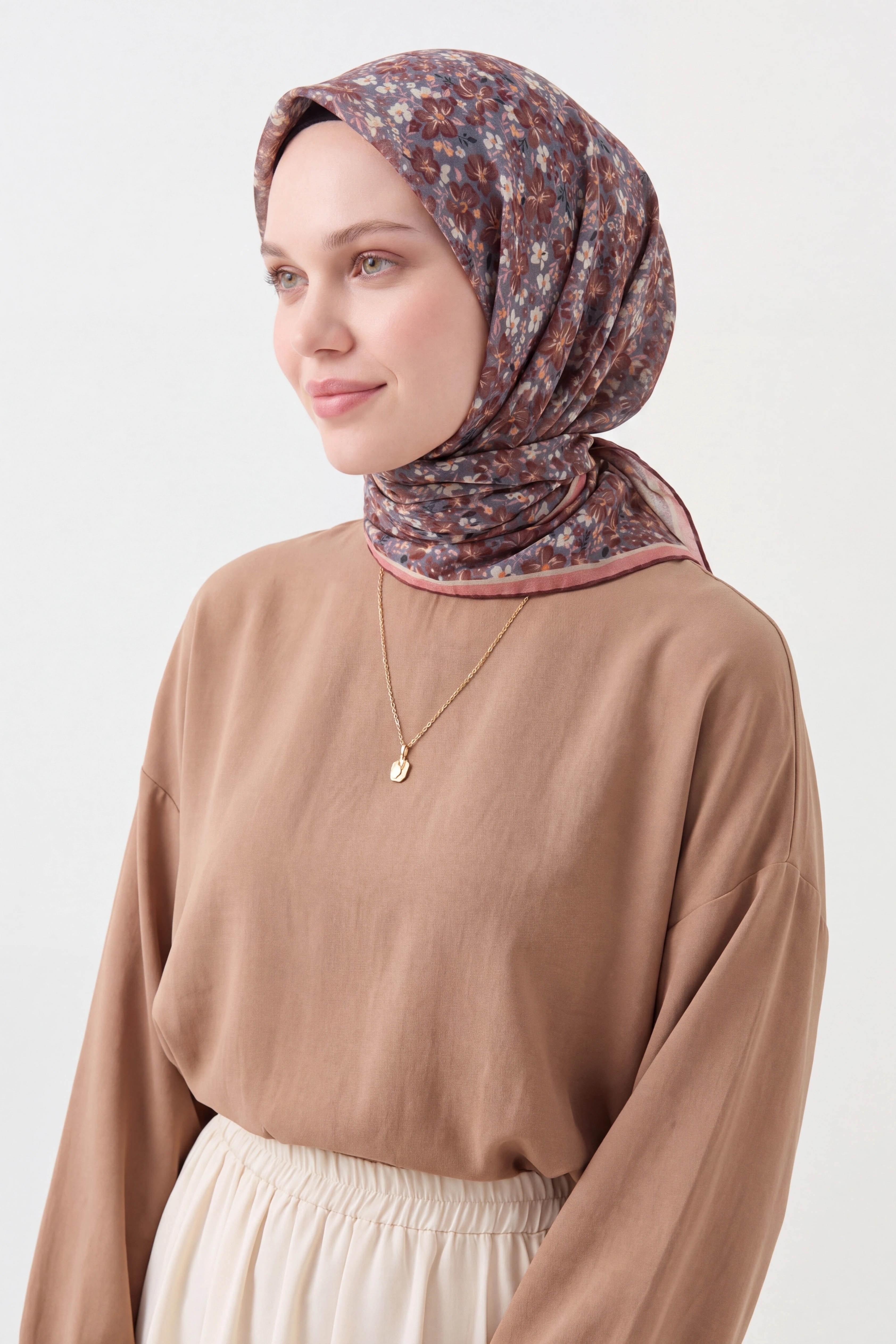 73168-19Soft Eşarp Mini Floral Koyu Gri