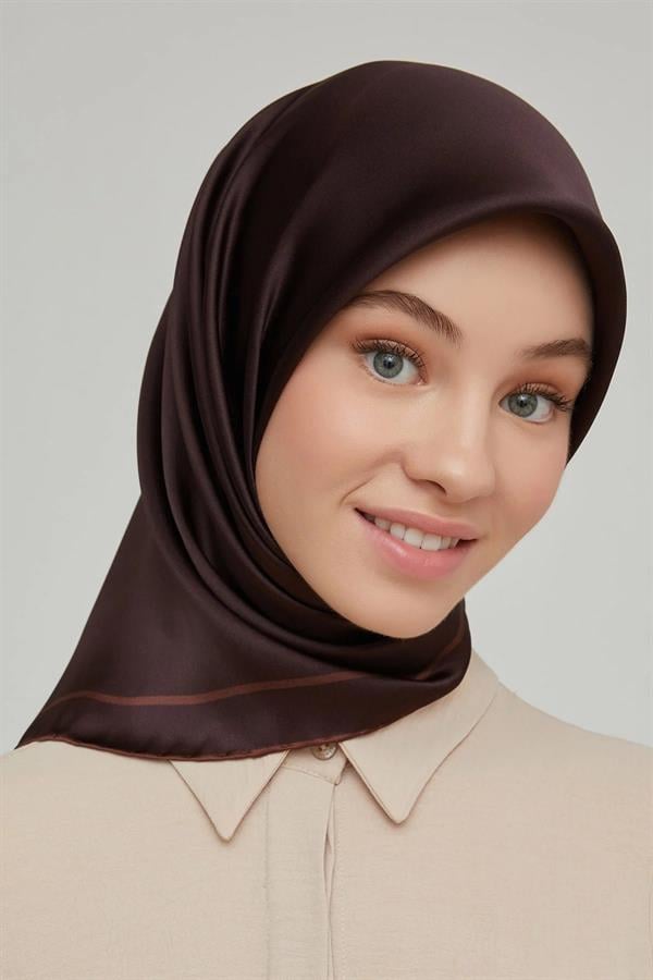 Armine Nostalji Serisi İpek Twill Eşarp 8668D-13