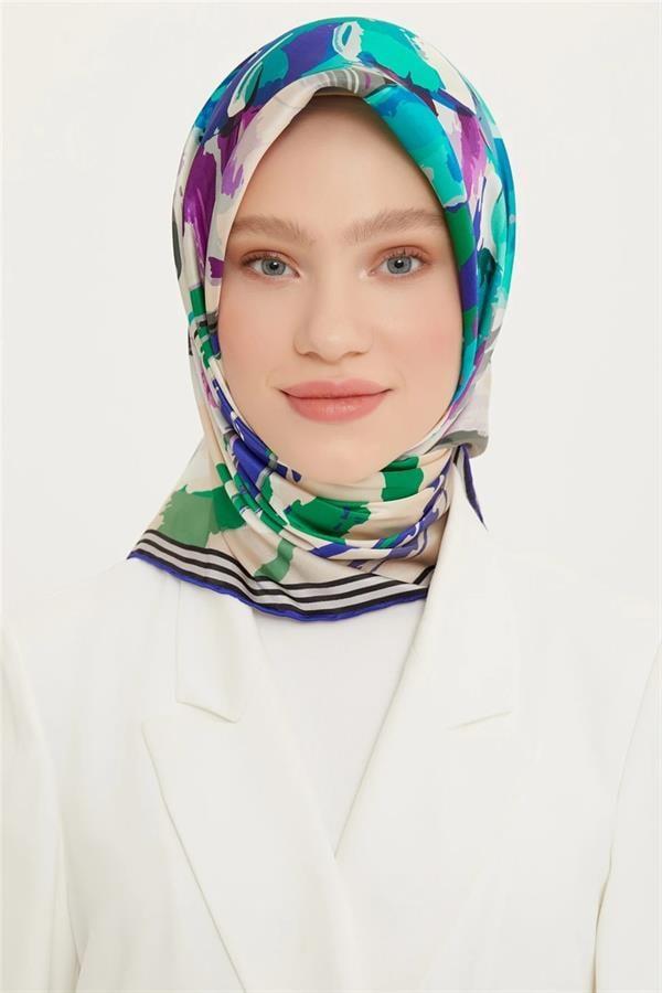 Armine Nostalji Serisi Sura İpek Eşarp 8713-51NS