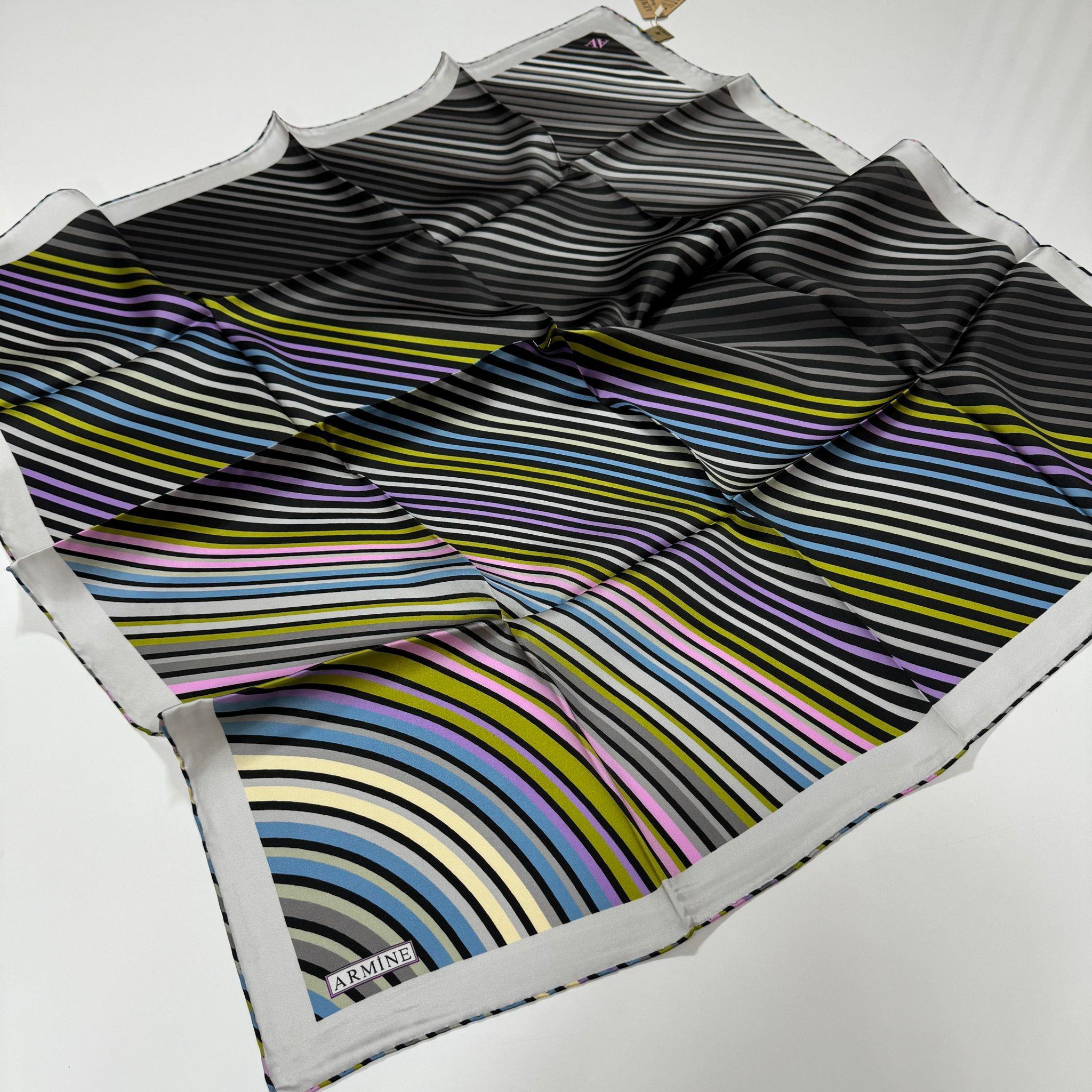 Armine Nostalji Serisi Sura İpek Eşarp 9876-1