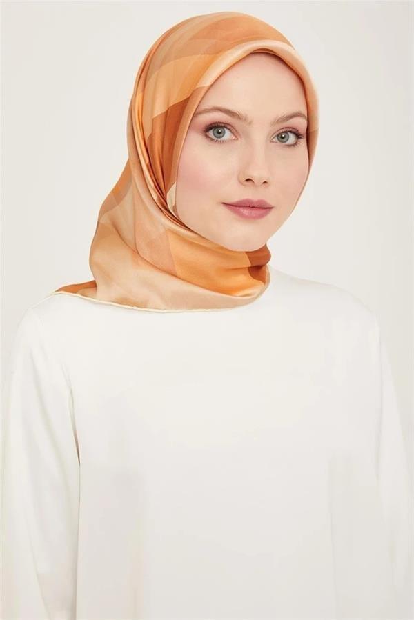 Armine Sura İpek Eşarp 9137-55S