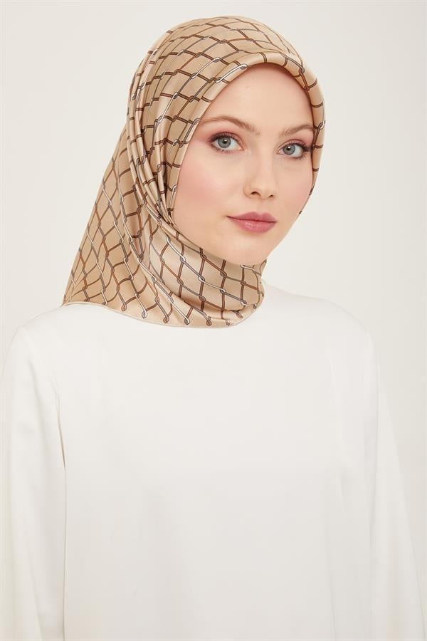 Armine Sura İpek Eşarp 9152-83
