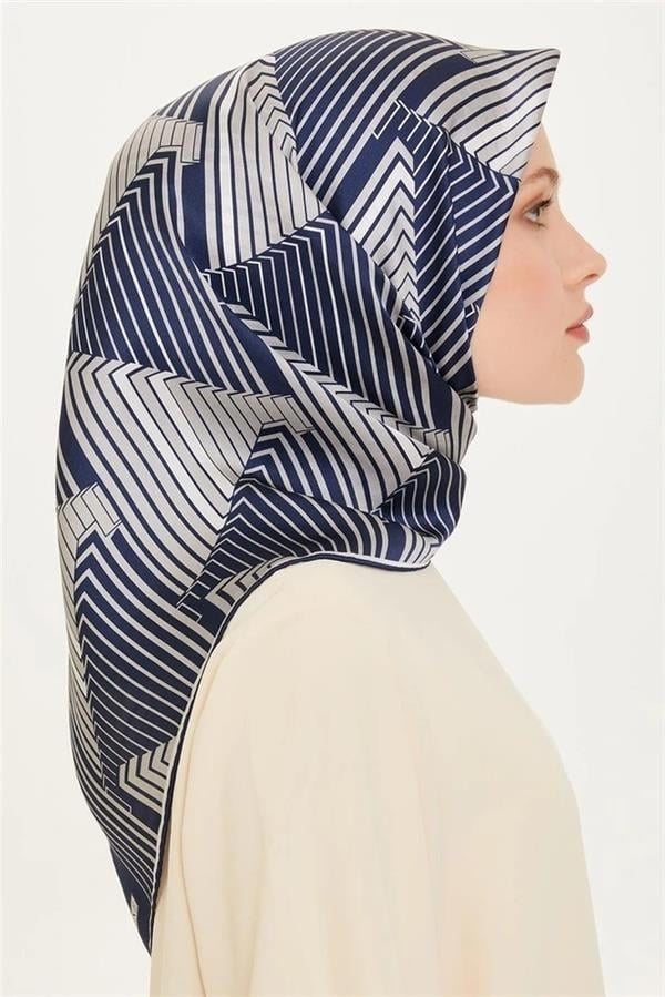 Armine Sura İpek Eşarp 9218-03