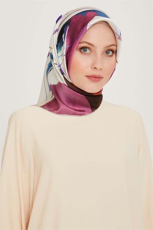 Armine Sura İpek Eşarp 9241-33