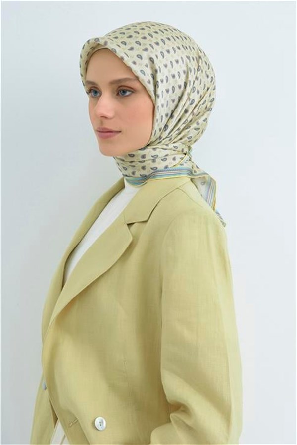 Armine Yeni Sezon 2026 Saf İpek Sura Eşarp 9548D 82